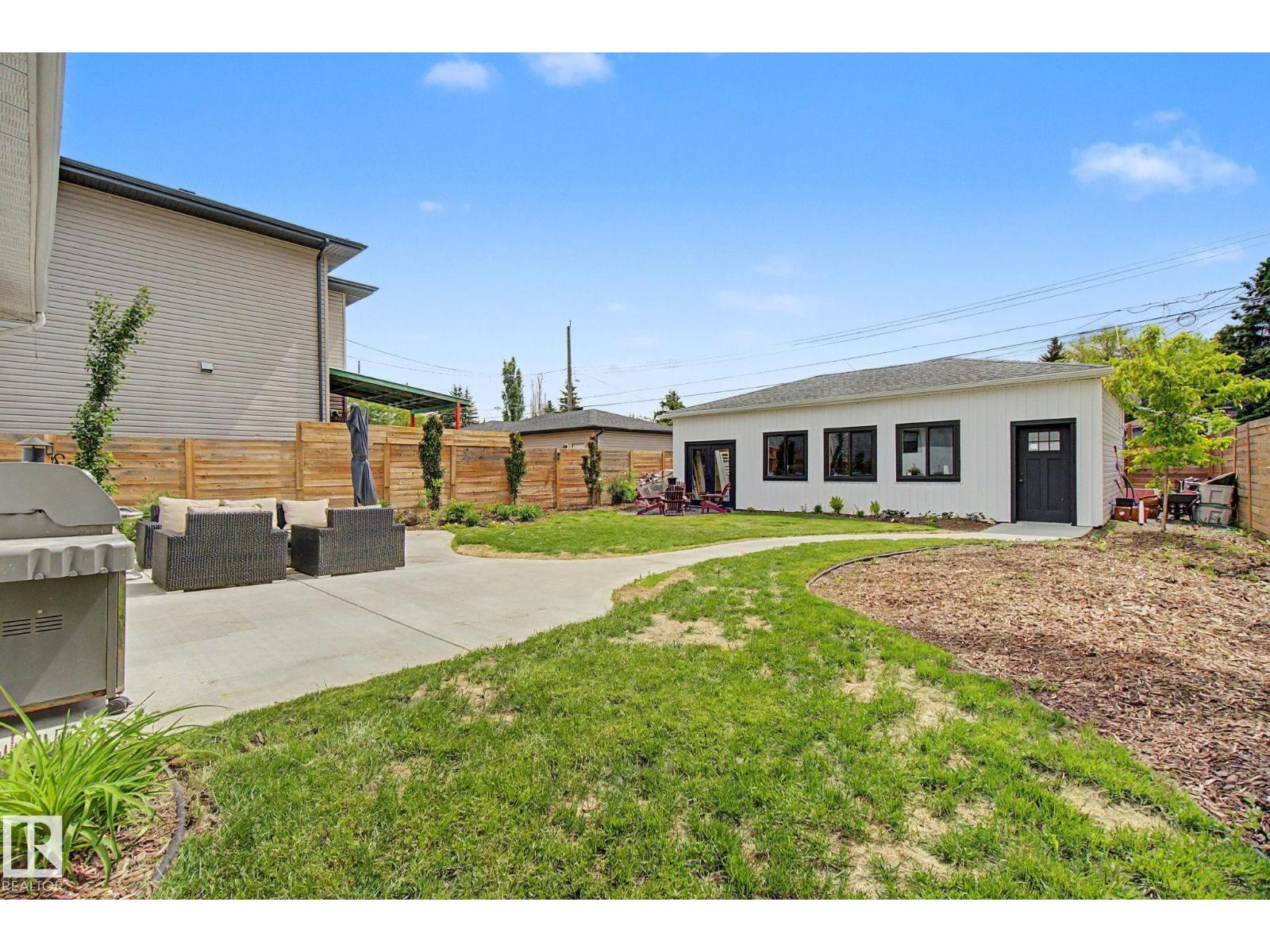 15771 106A AV NW — photo 31