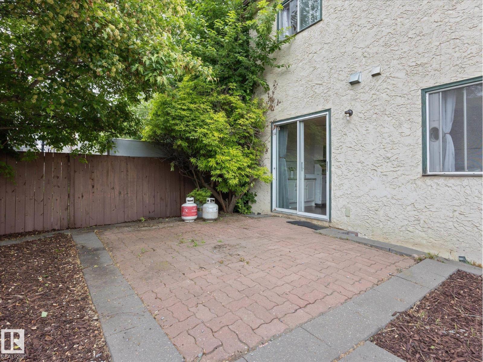 10805 20 AV NW — photo 28