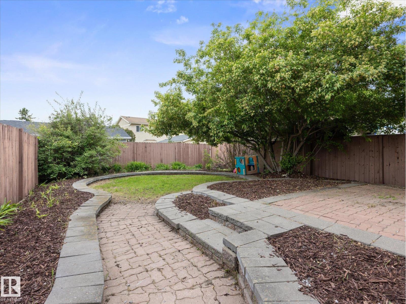 10805 20 AV NW — photo 29