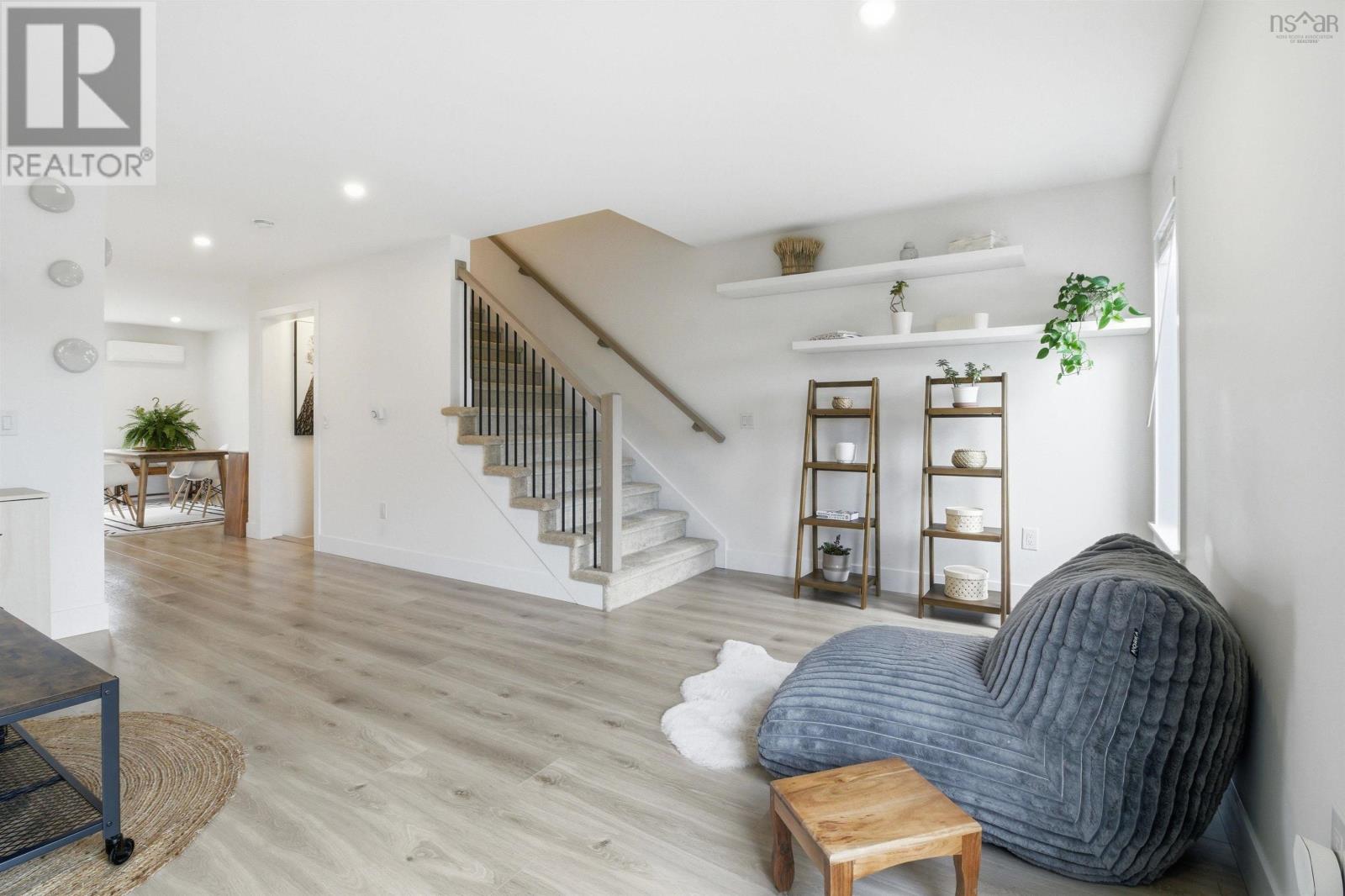 134 Tyler Street - 13