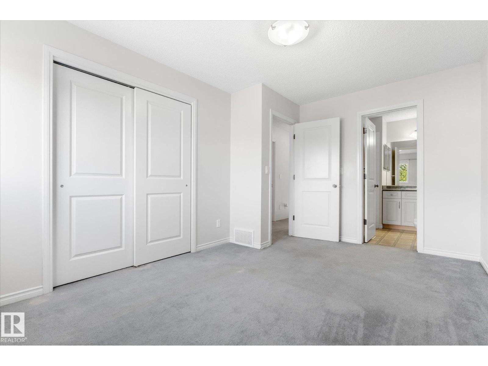 #67 15 WOODSMERE — photo 19