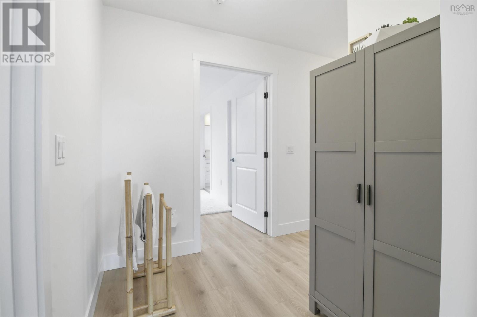 134 Tyler Street - 15