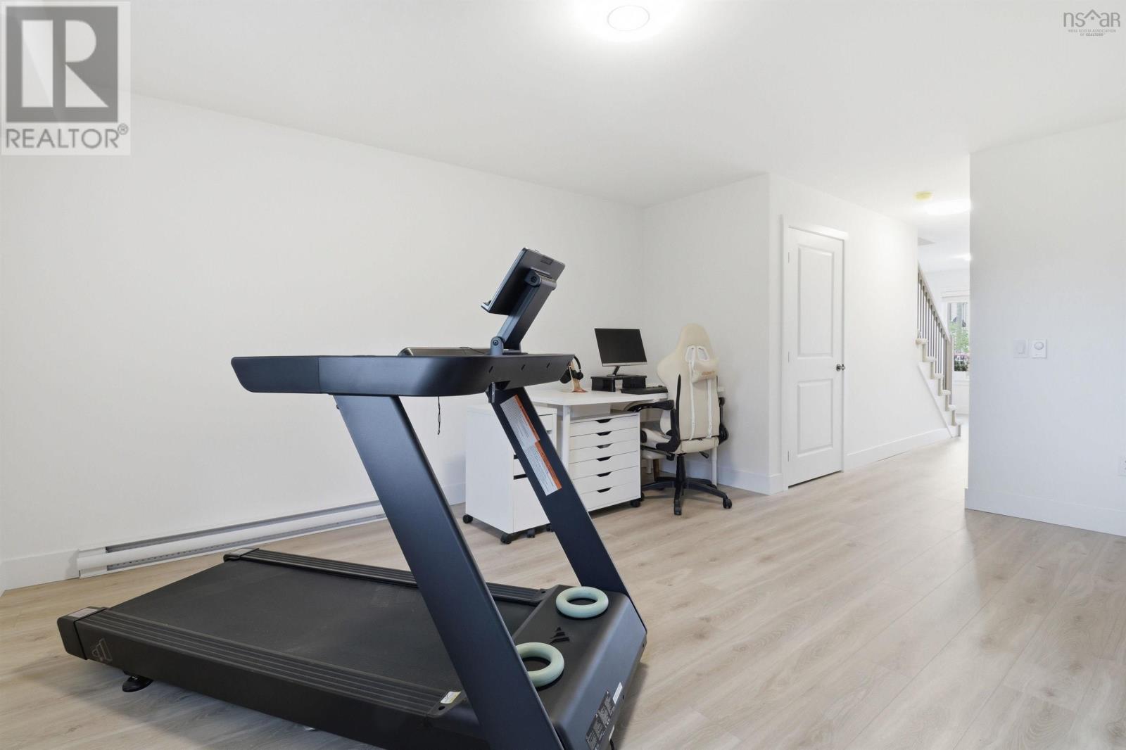 134 Tyler Street - 28