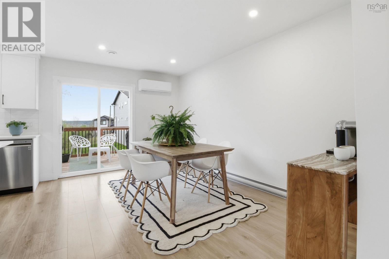 134 Tyler Street - 9