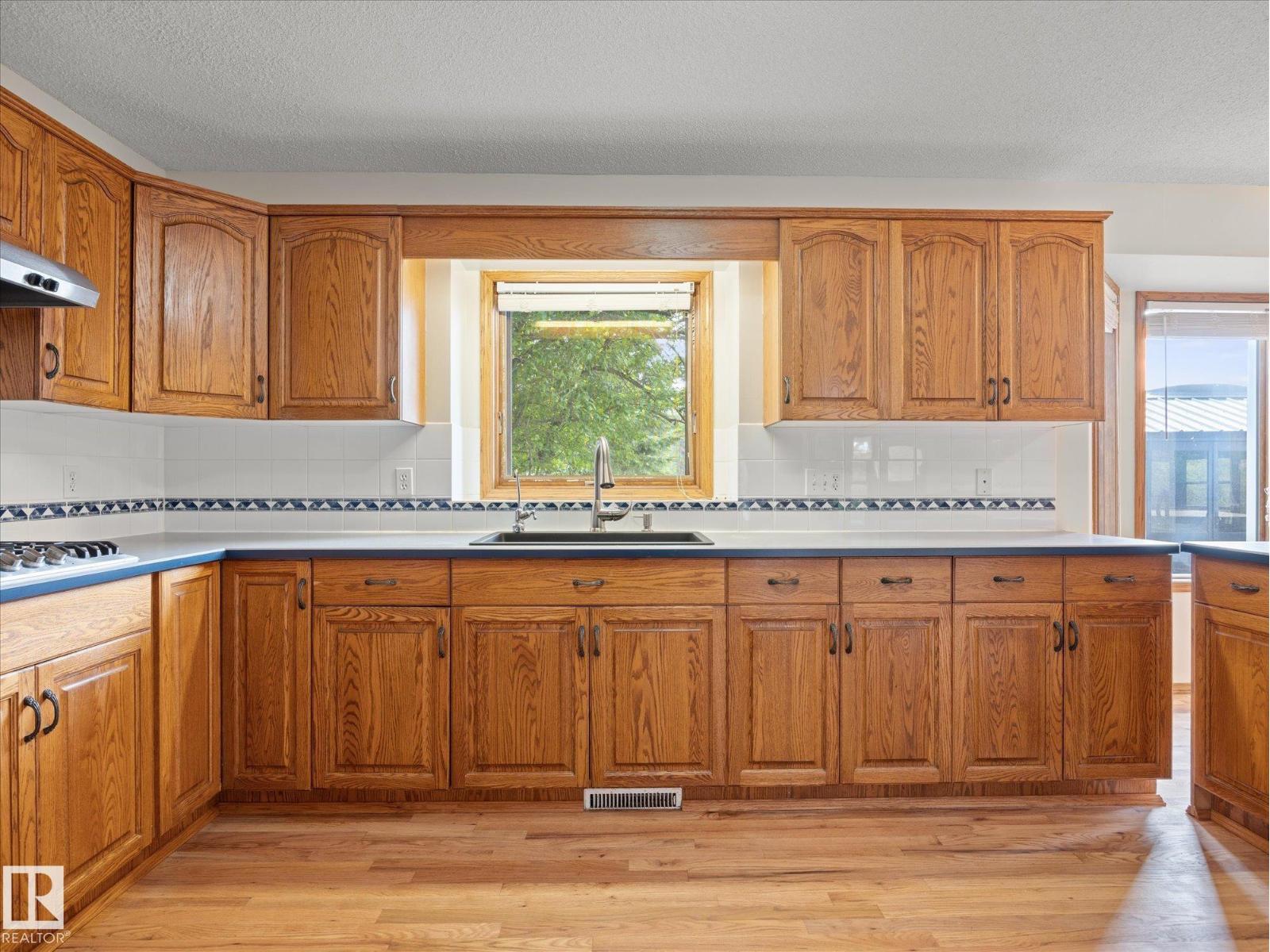 53211 RR 13 — photo 18