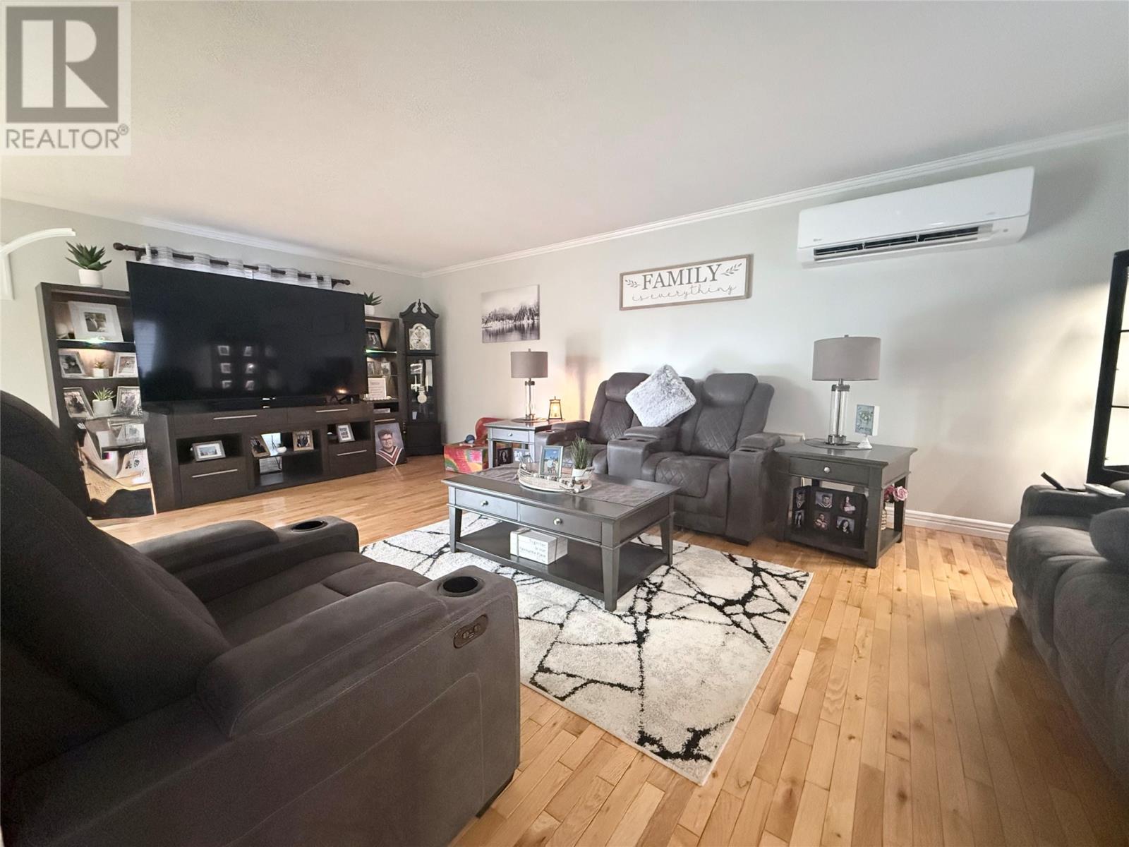 4 Noels Place - 22