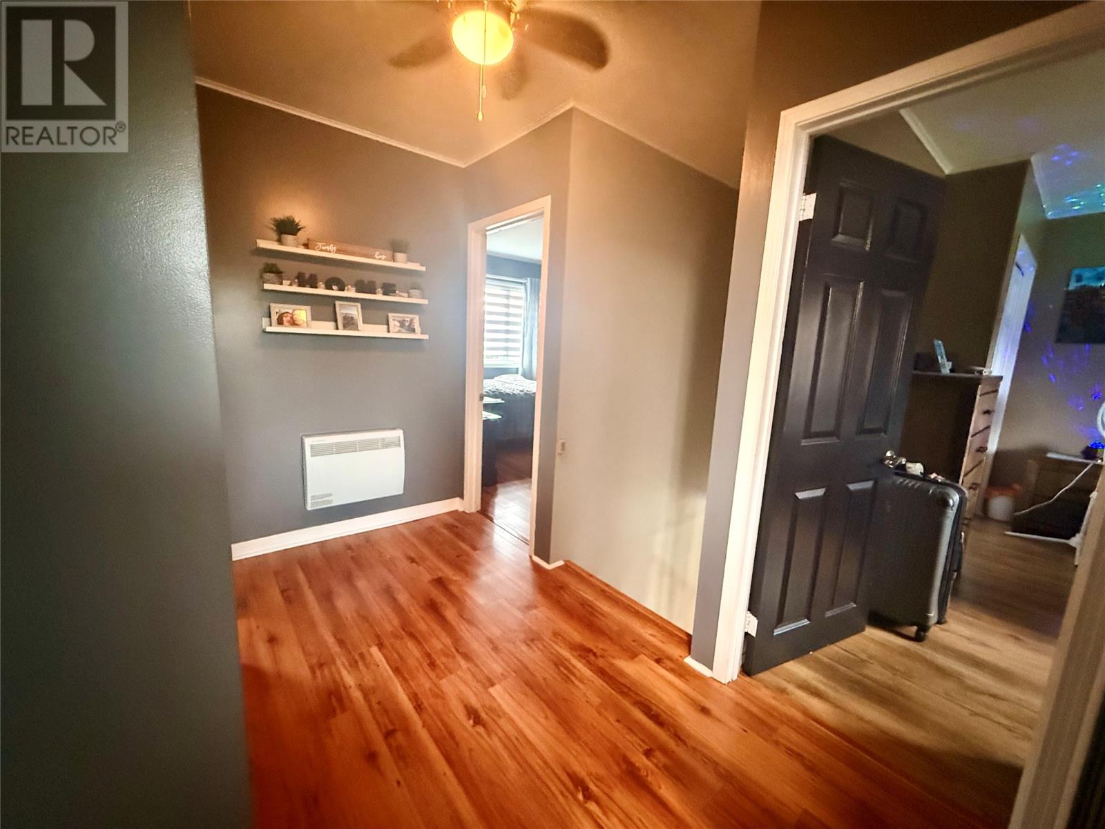 4 Noels Place - 27