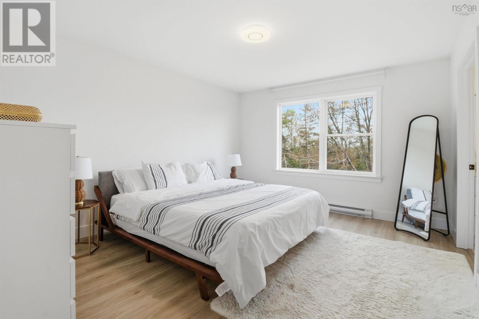 134 Tyler Street - 16