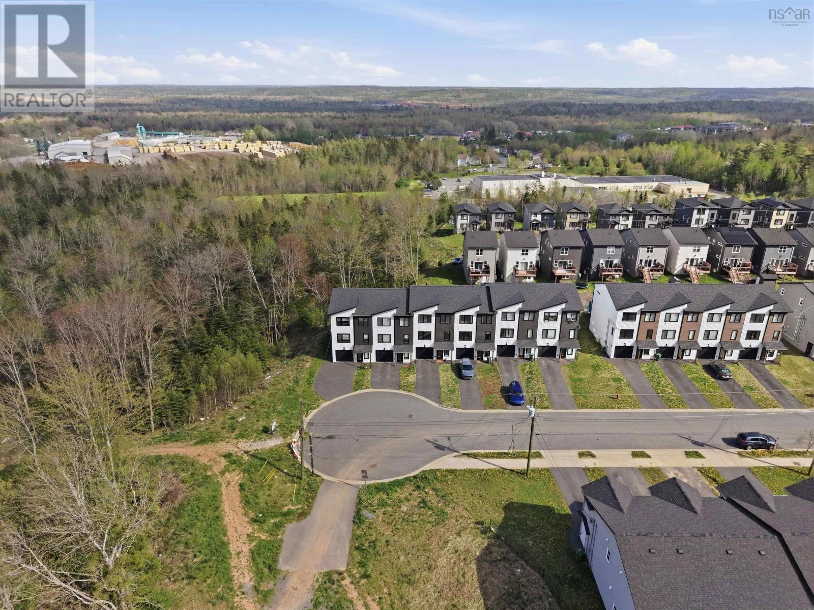 134 Tyler Street - 32