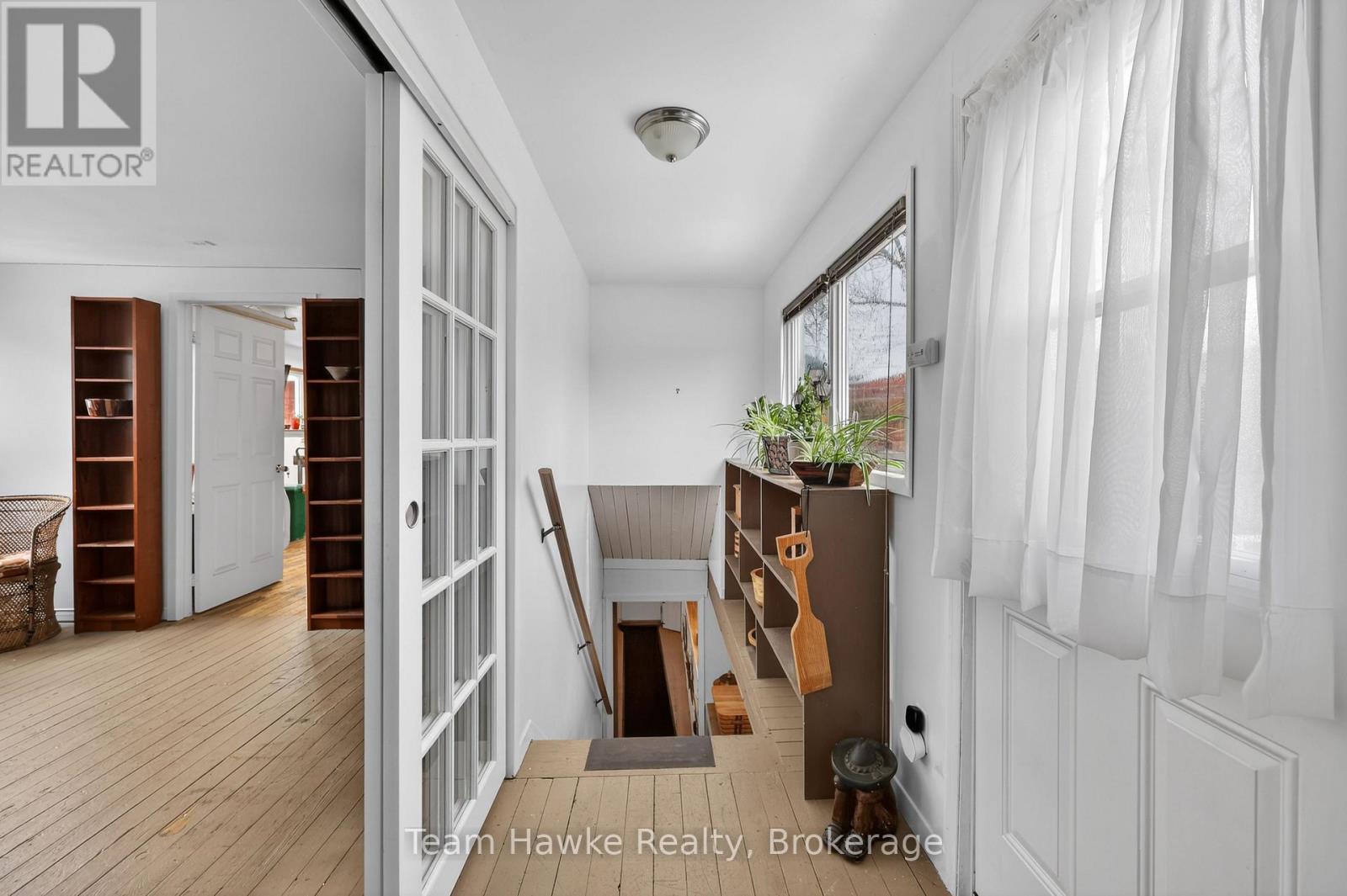 443 ELIZABETH STREET - 23