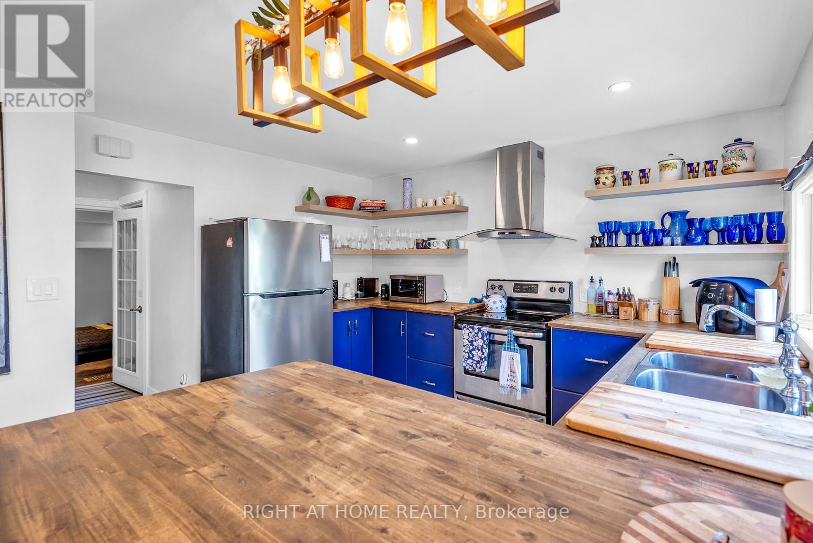 203 MCGUIRE BEACH ROAD - 10