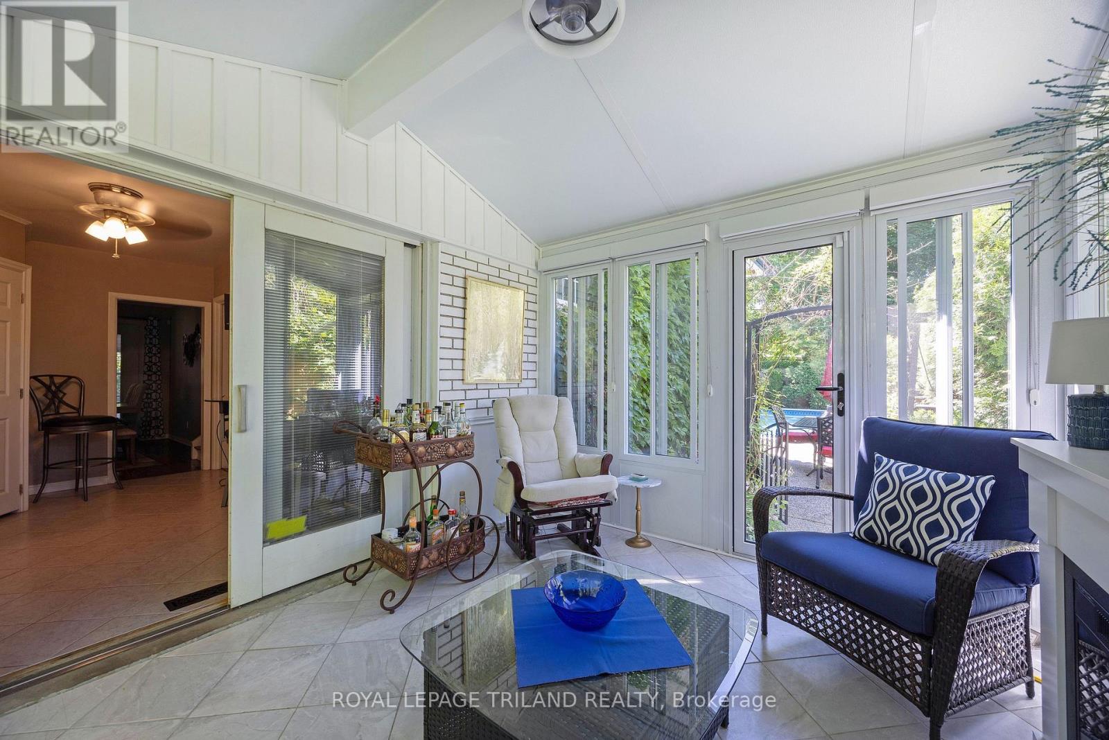 1152 IVANHILL ROAD - 16