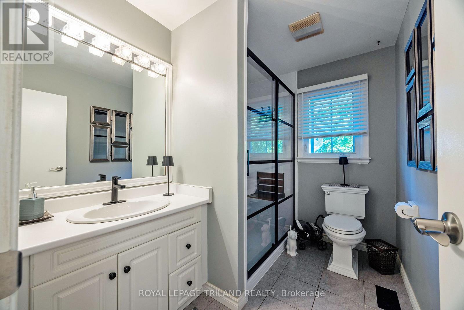1152 IVANHILL ROAD - 20