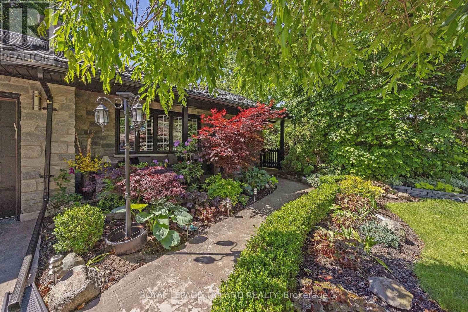 1152 IVANHILL ROAD - 3