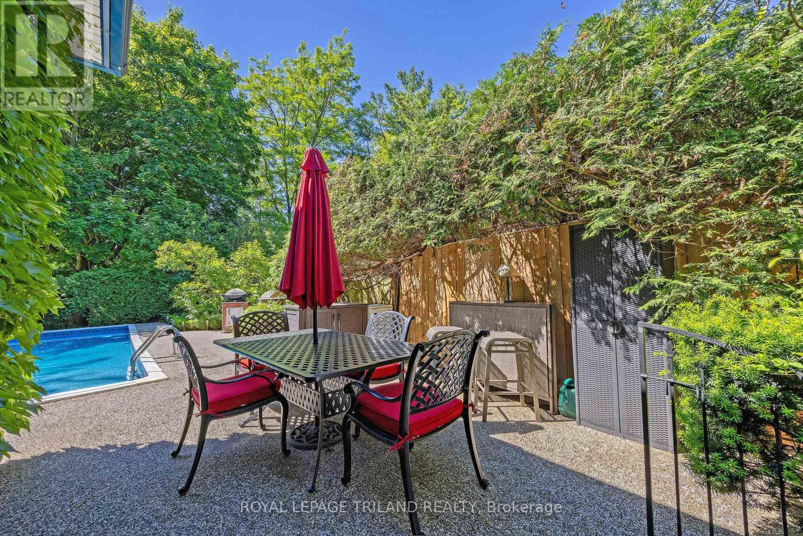 1152 IVANHILL ROAD - 30