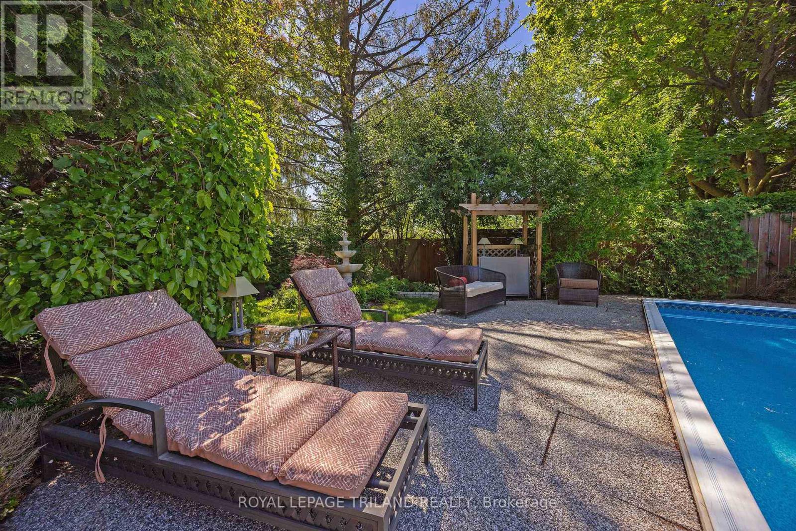 1152 IVANHILL ROAD - 36