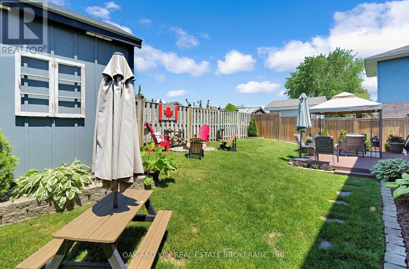 54 NAPOLEON DRIVE - 42