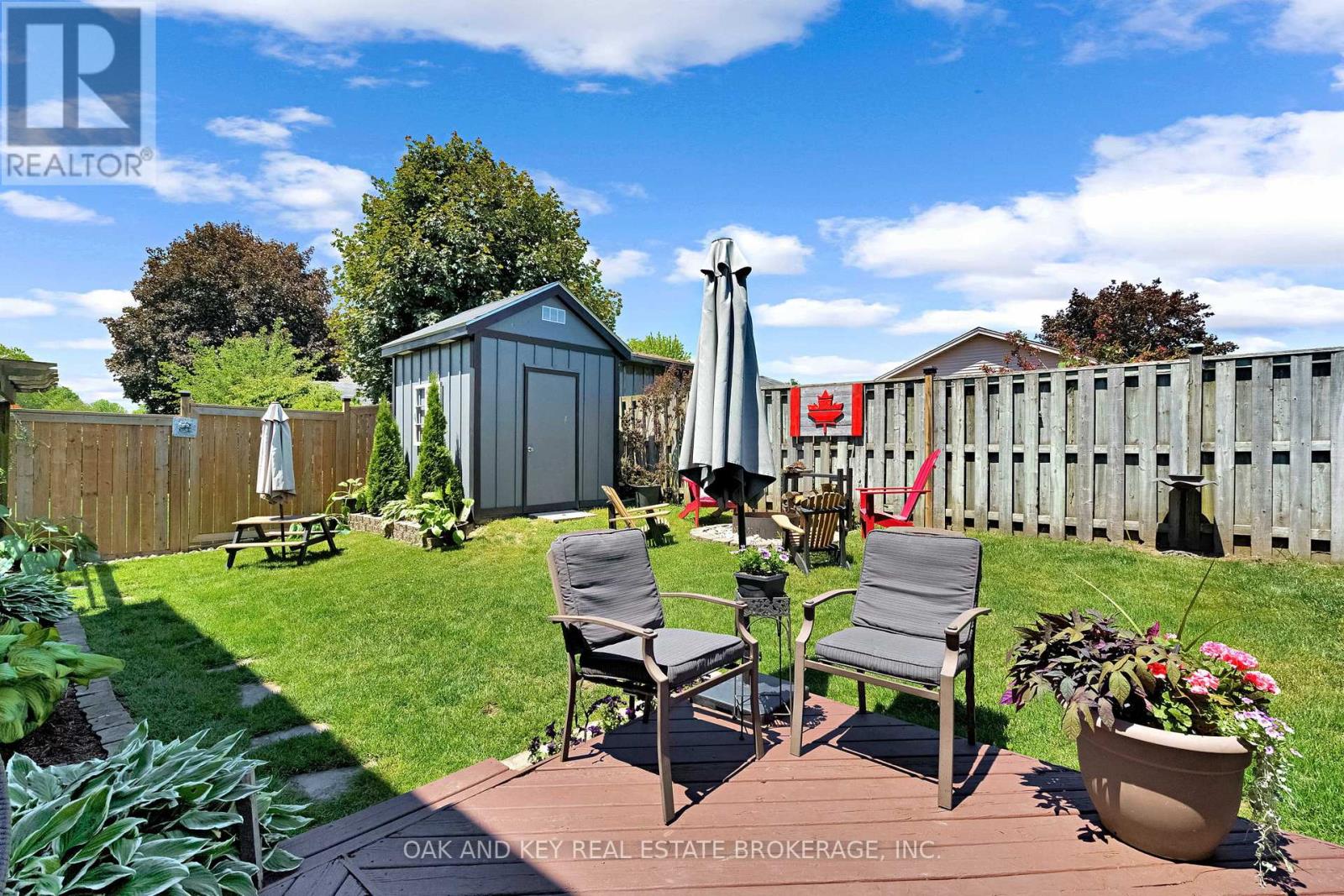 54 NAPOLEON DRIVE - 45