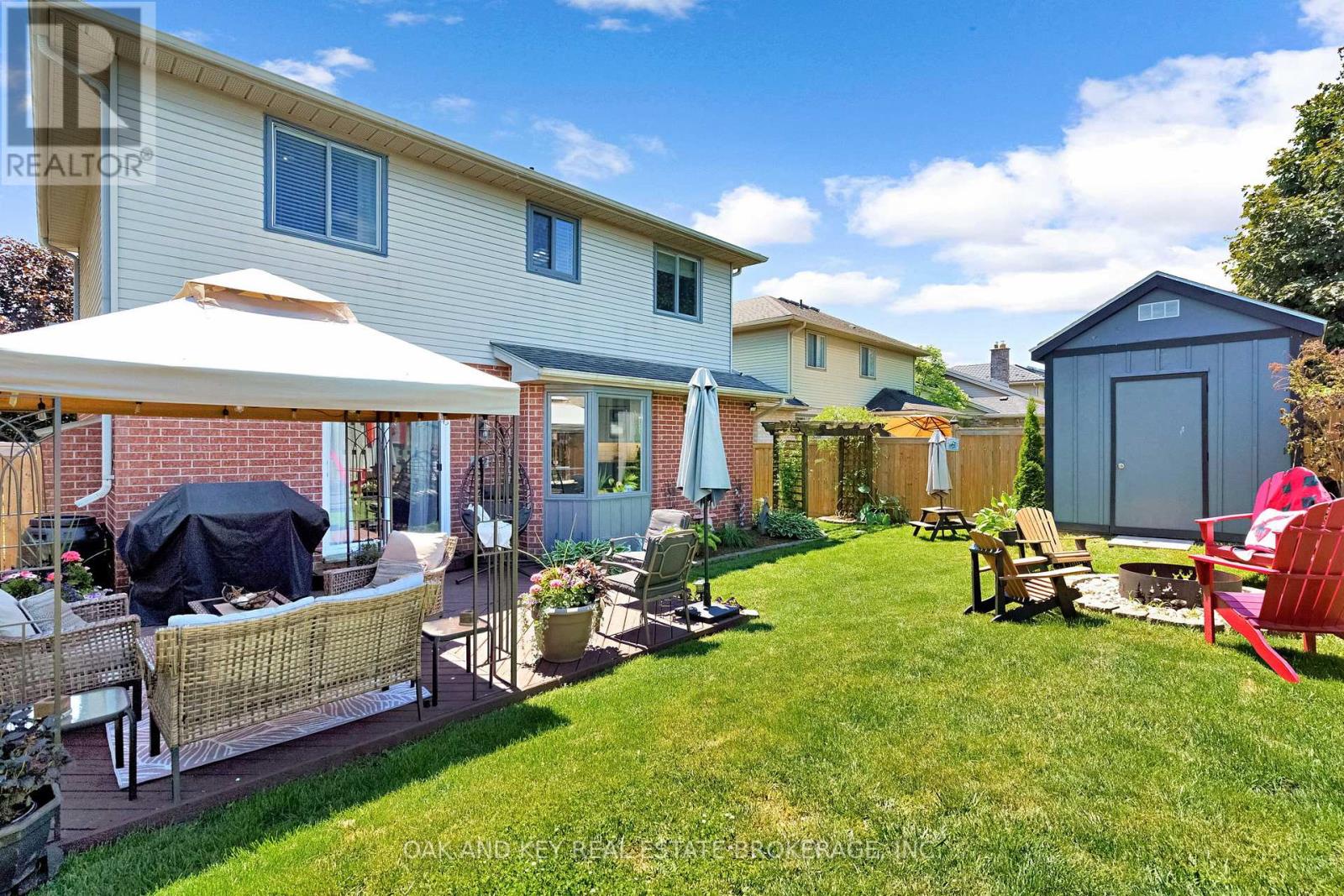 54 NAPOLEON DRIVE - 47