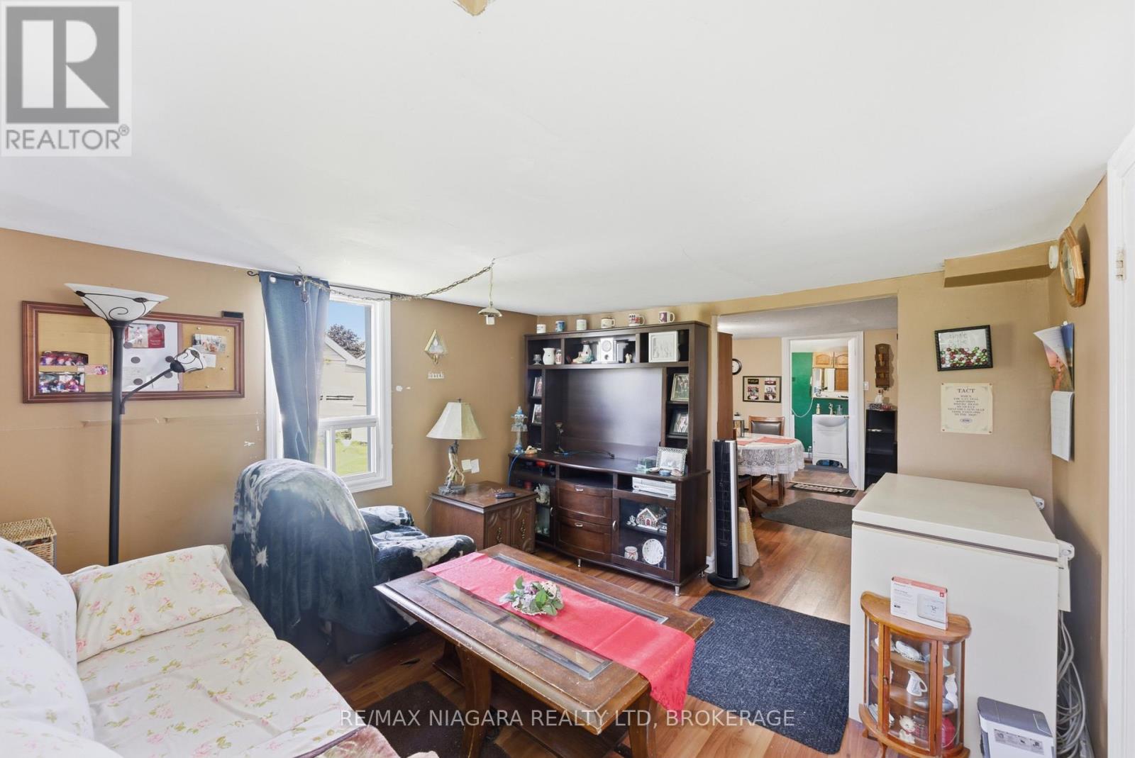 5 BIRCH LANE - Image 10