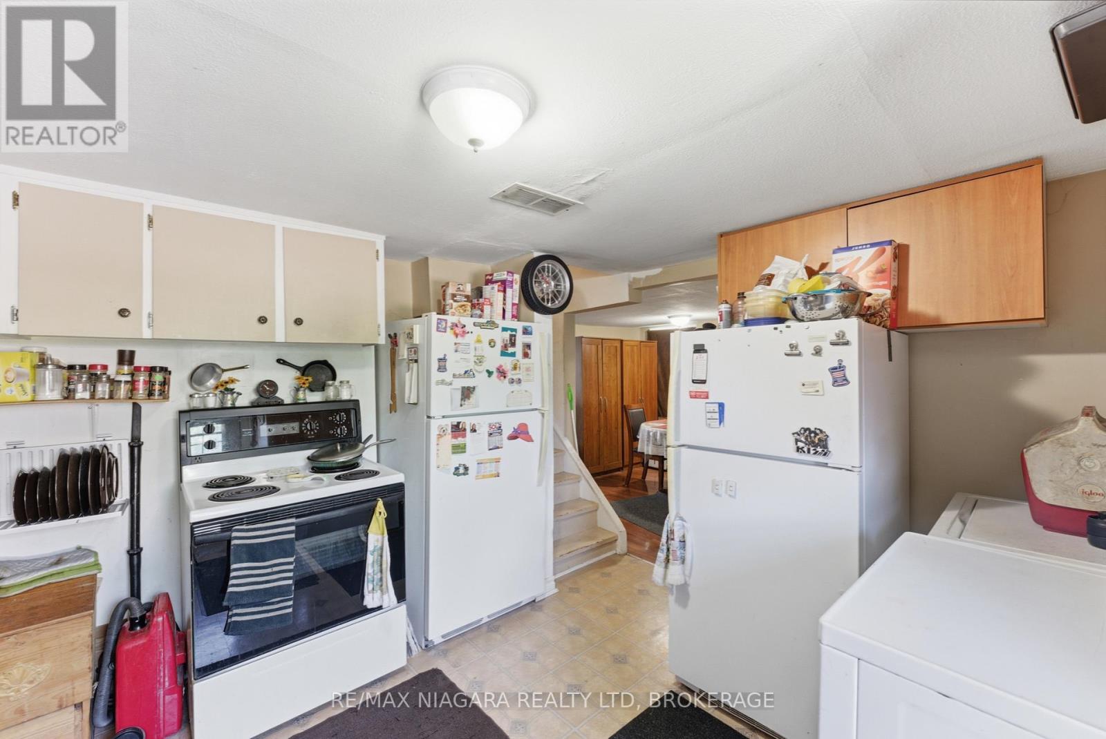 5 BIRCH LANE - Image 4