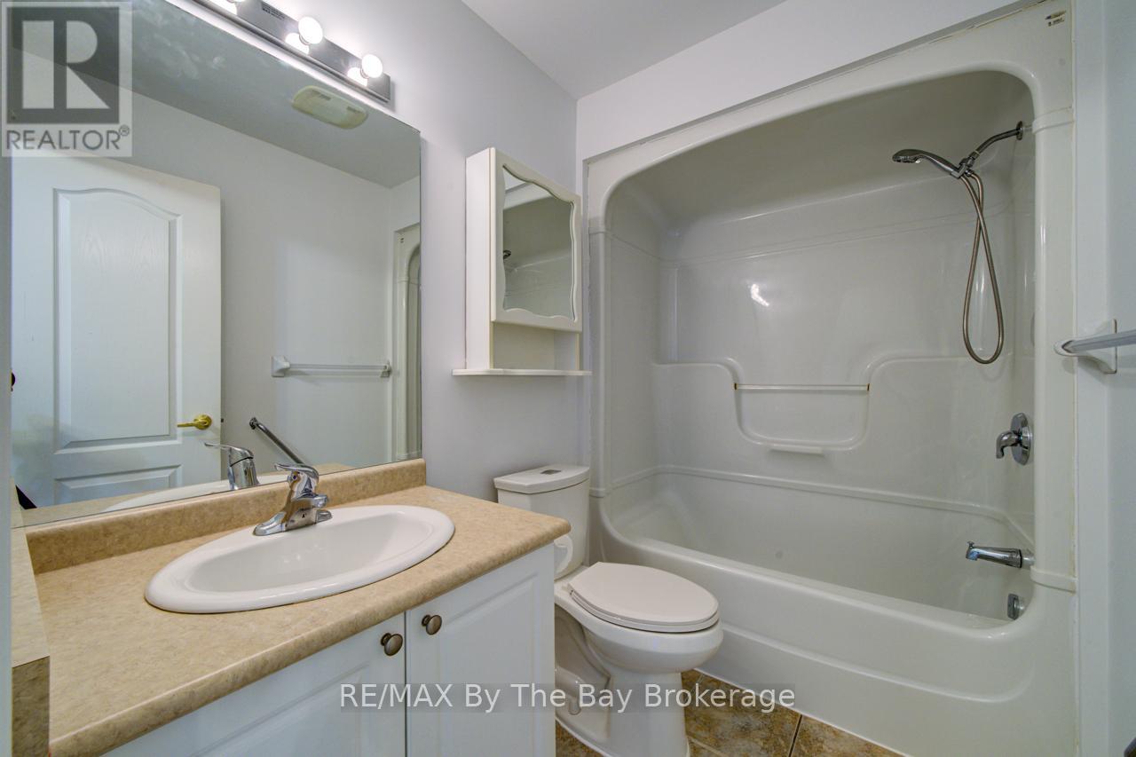 65 ROSE VALLEY WAY - 13