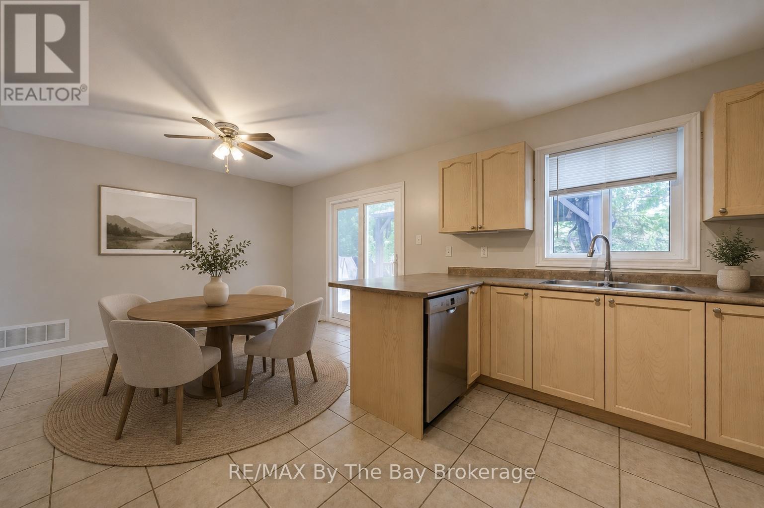 65 ROSE VALLEY WAY - 9
