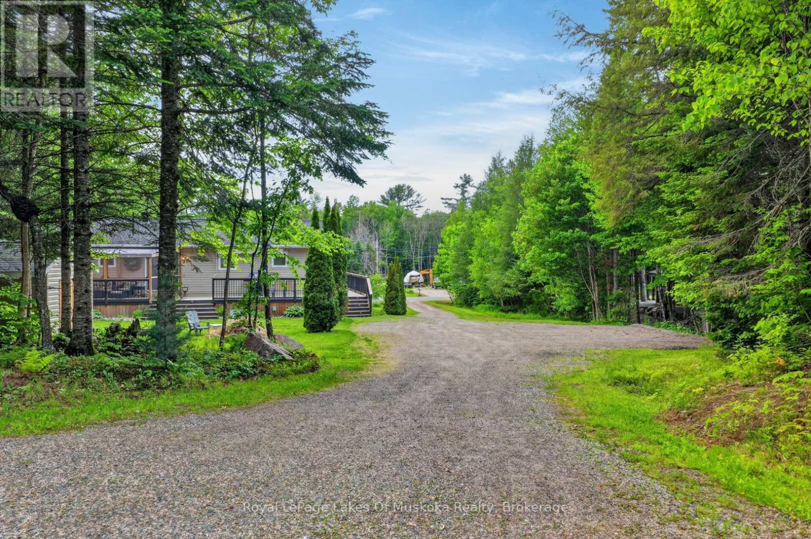 1957 LONE PINE DRIVE S - 22