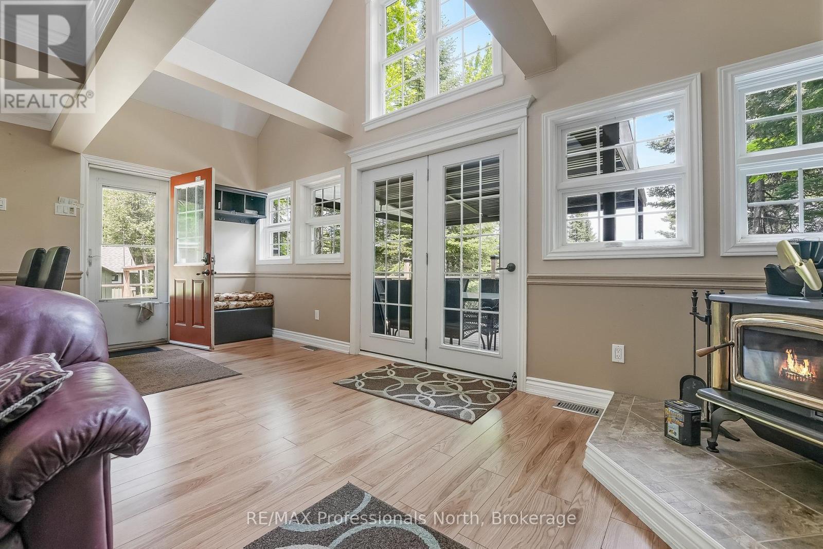 1214 KASHAGAWIGAMOG LAKE ROAD - 12