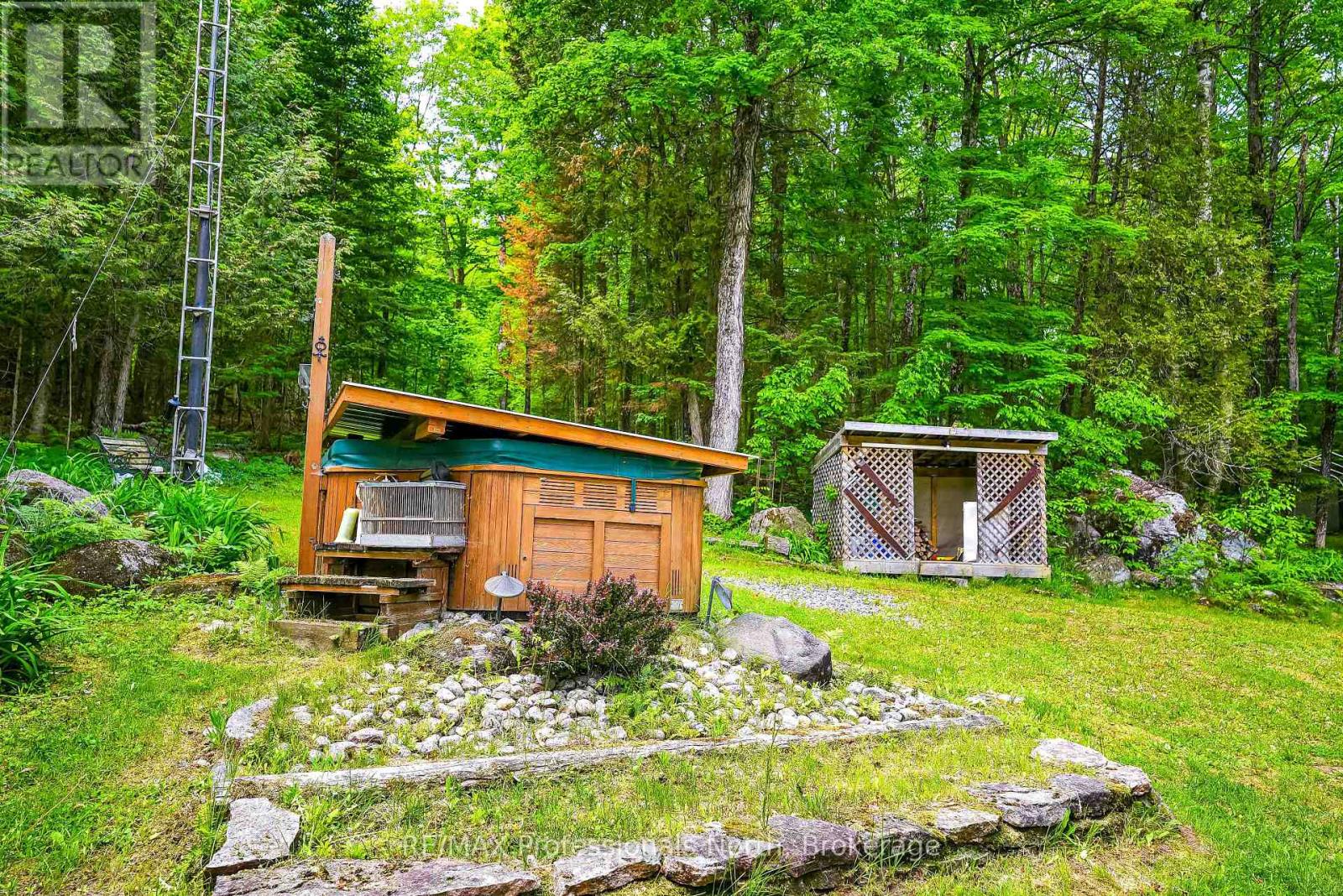 1214 KASHAGAWIGAMOG LAKE ROAD - 48