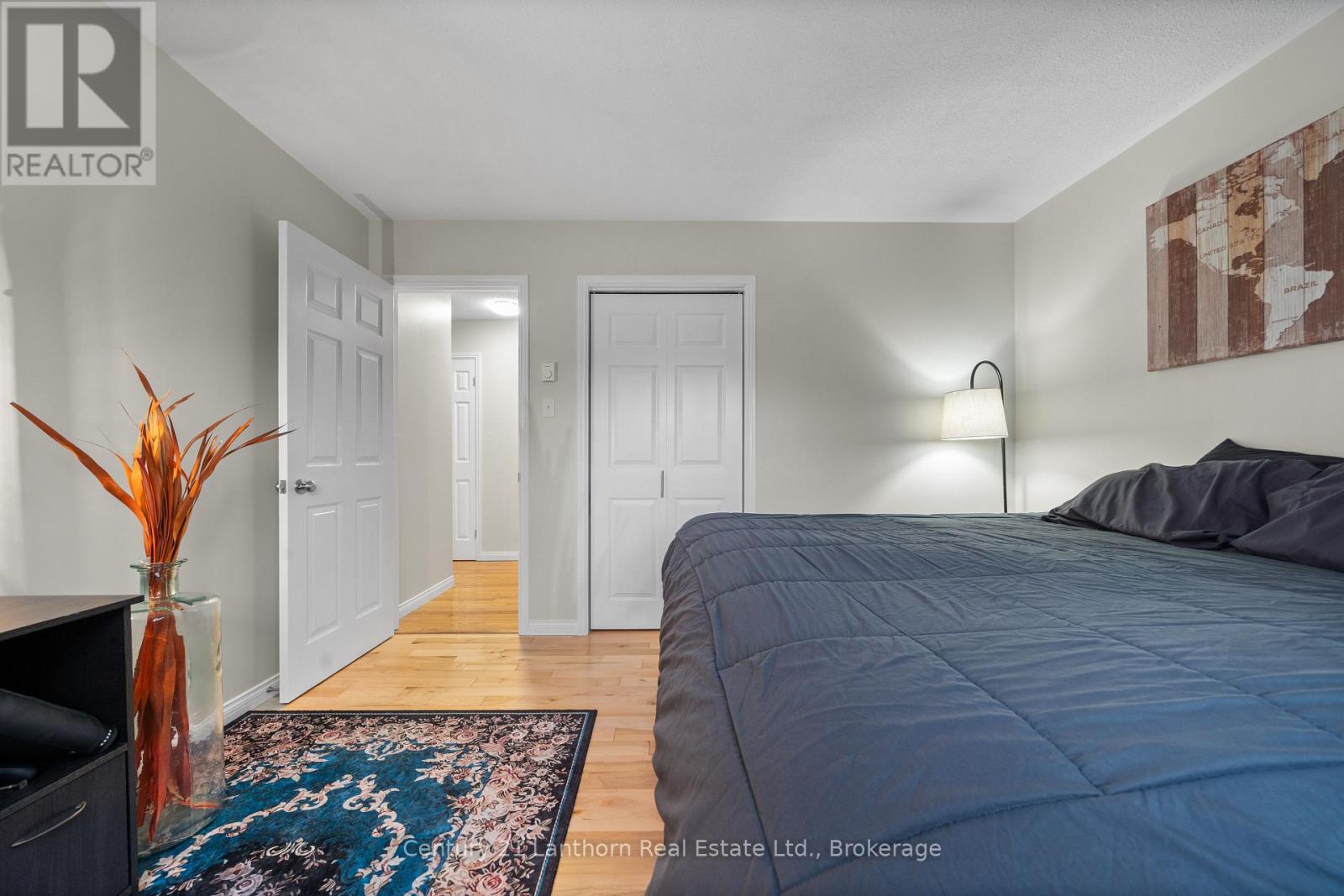 212 MAIN STREET - 20
