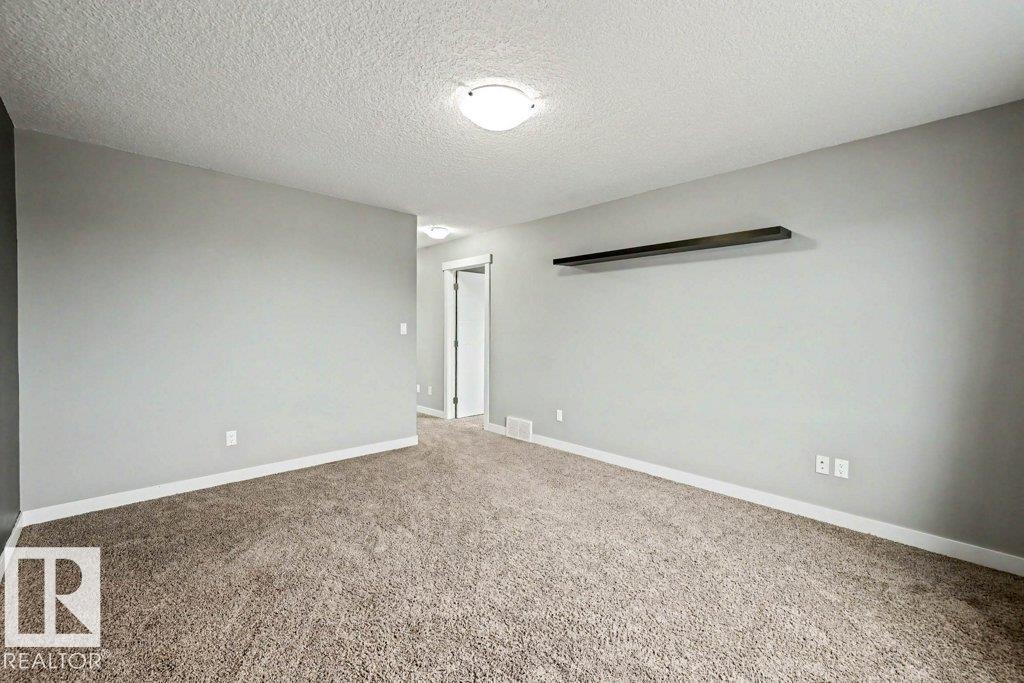 13004 164 AV NW — photo 32