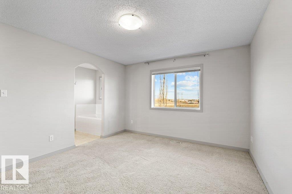 716 MCALLISTER LO SW — photo 16