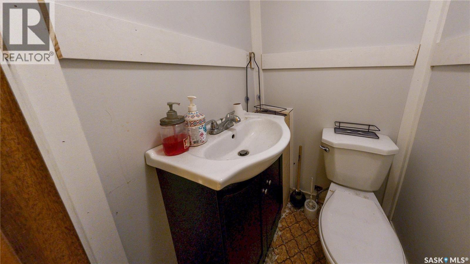 1277 QUEEN STREET — photo 25