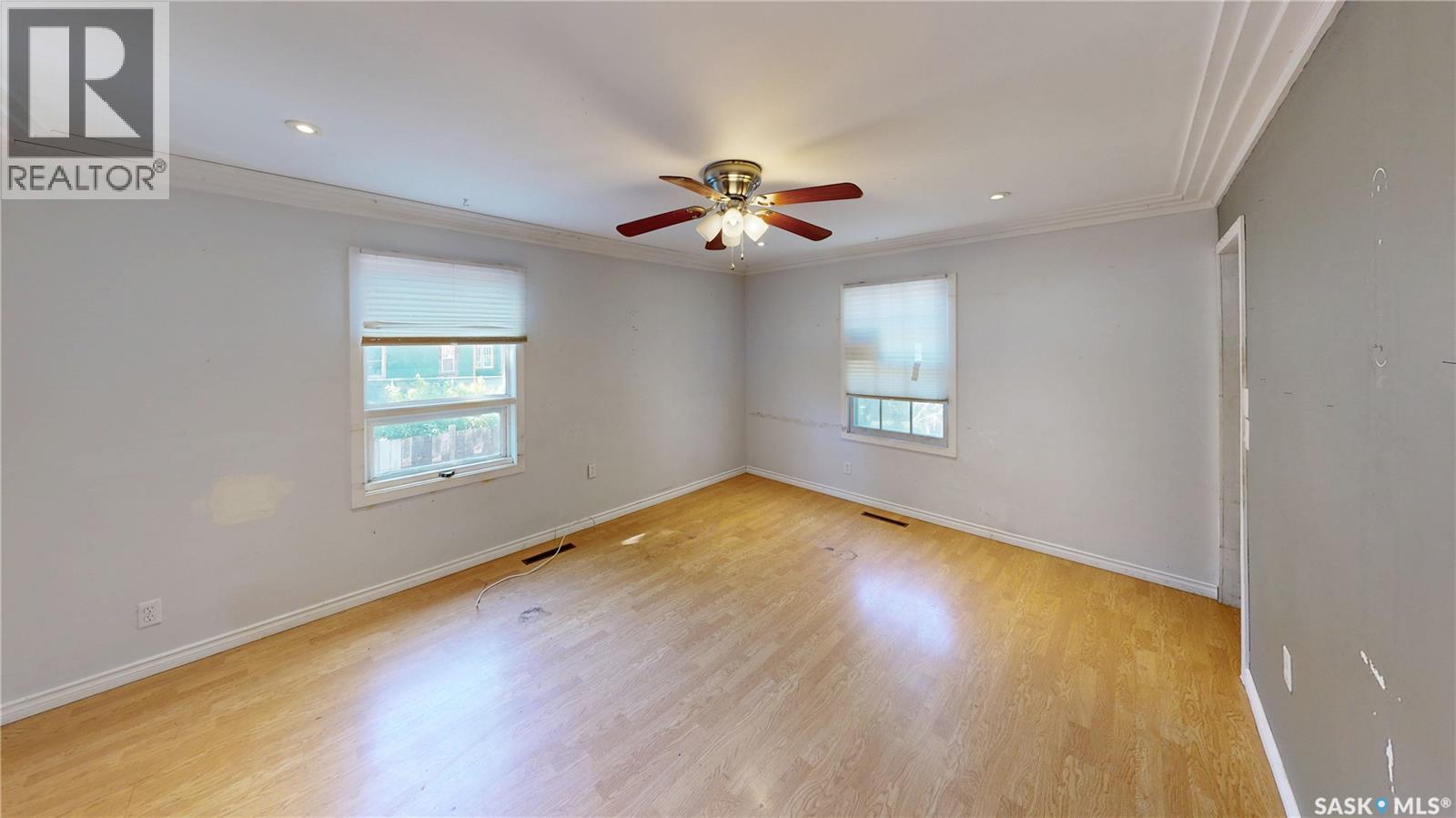 1277 QUEEN STREET - photo 3