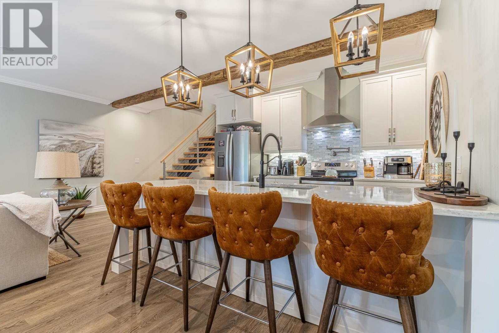 26 DR. JOHN KNOX Way - 12