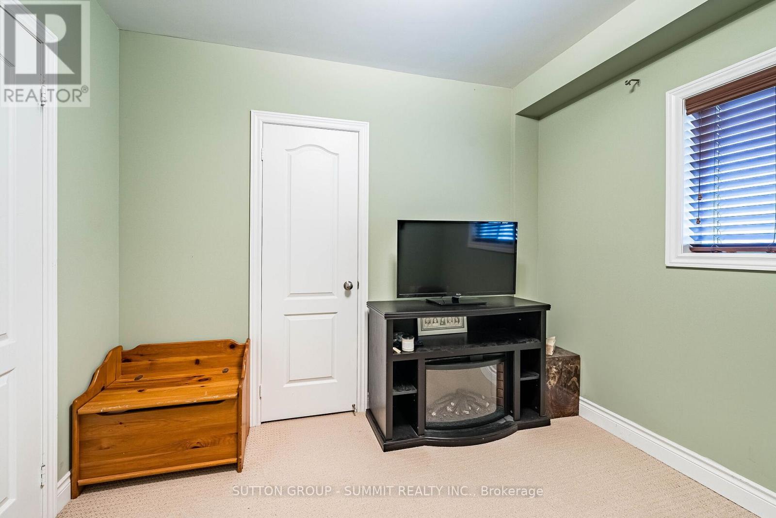 139 OCEANPEARL CRESCENT - 37