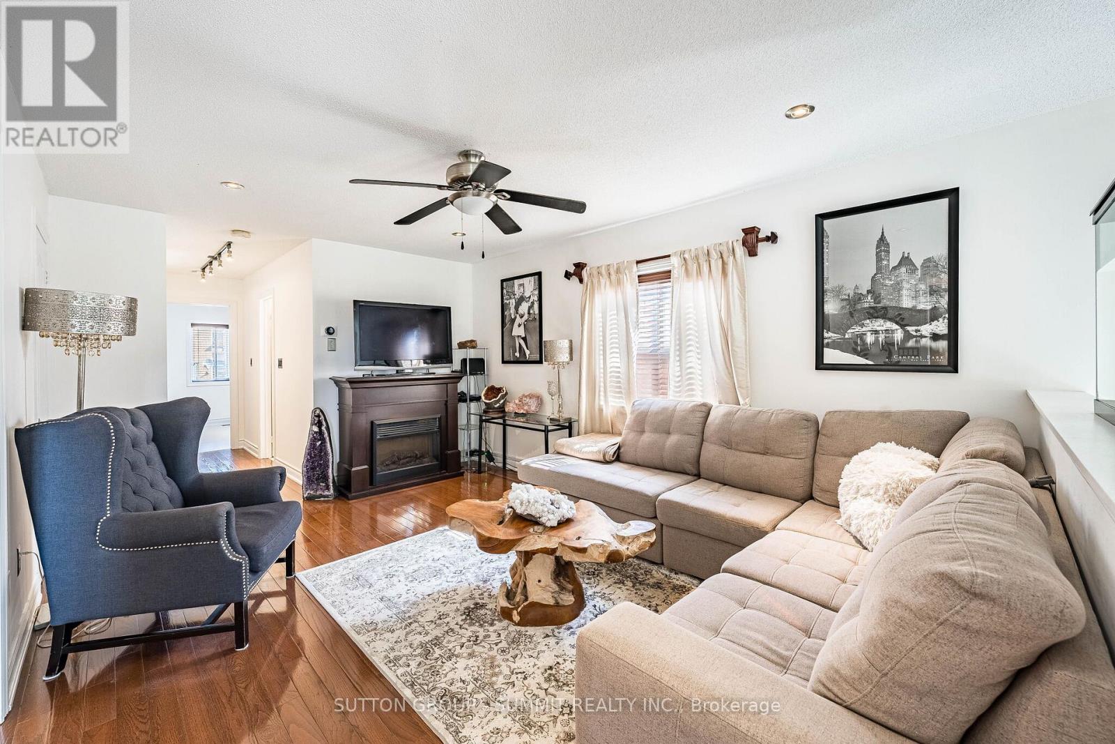 139 OCEANPEARL CRESCENT - 6