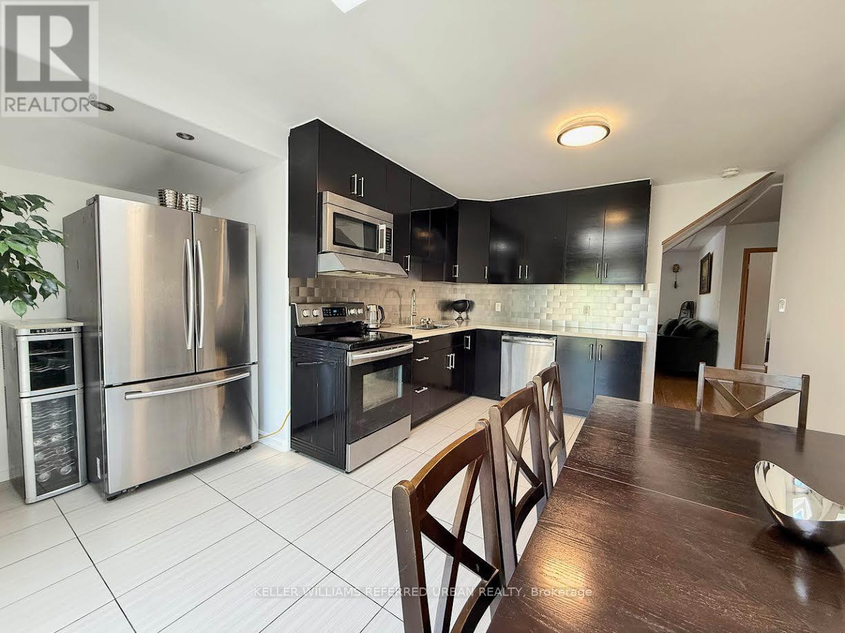 6 ELMHURST DRIVE - 1