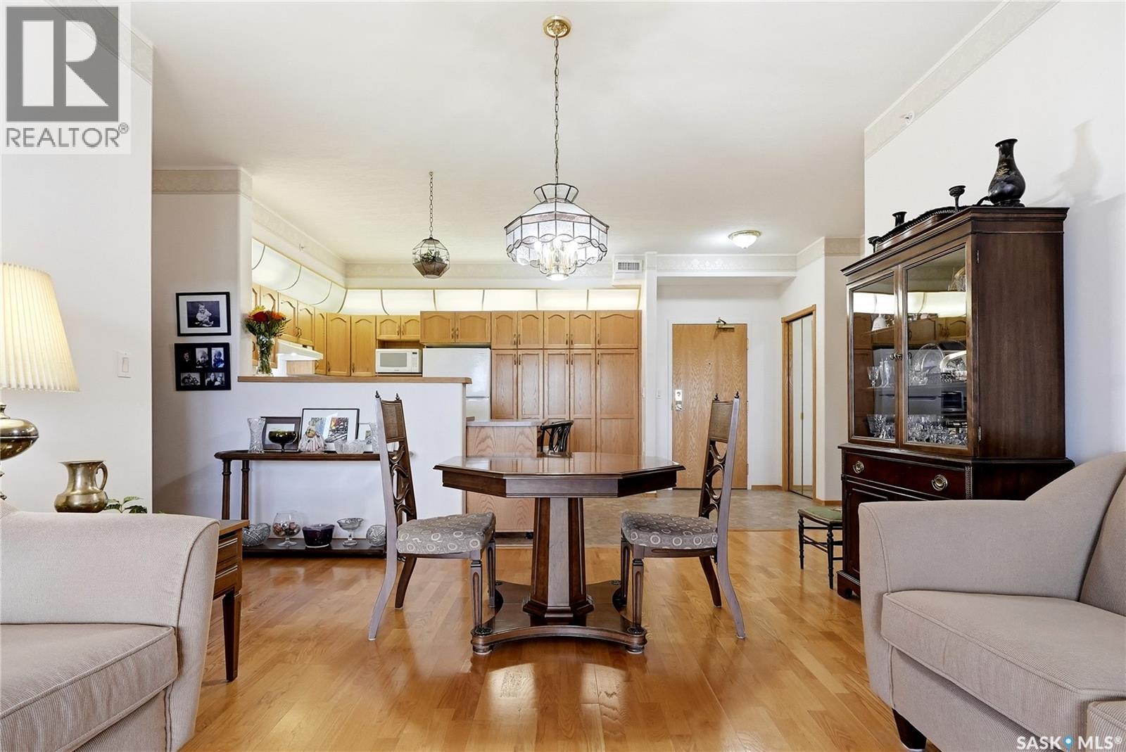 411 325 Keevil CRESCENT - photo 5
