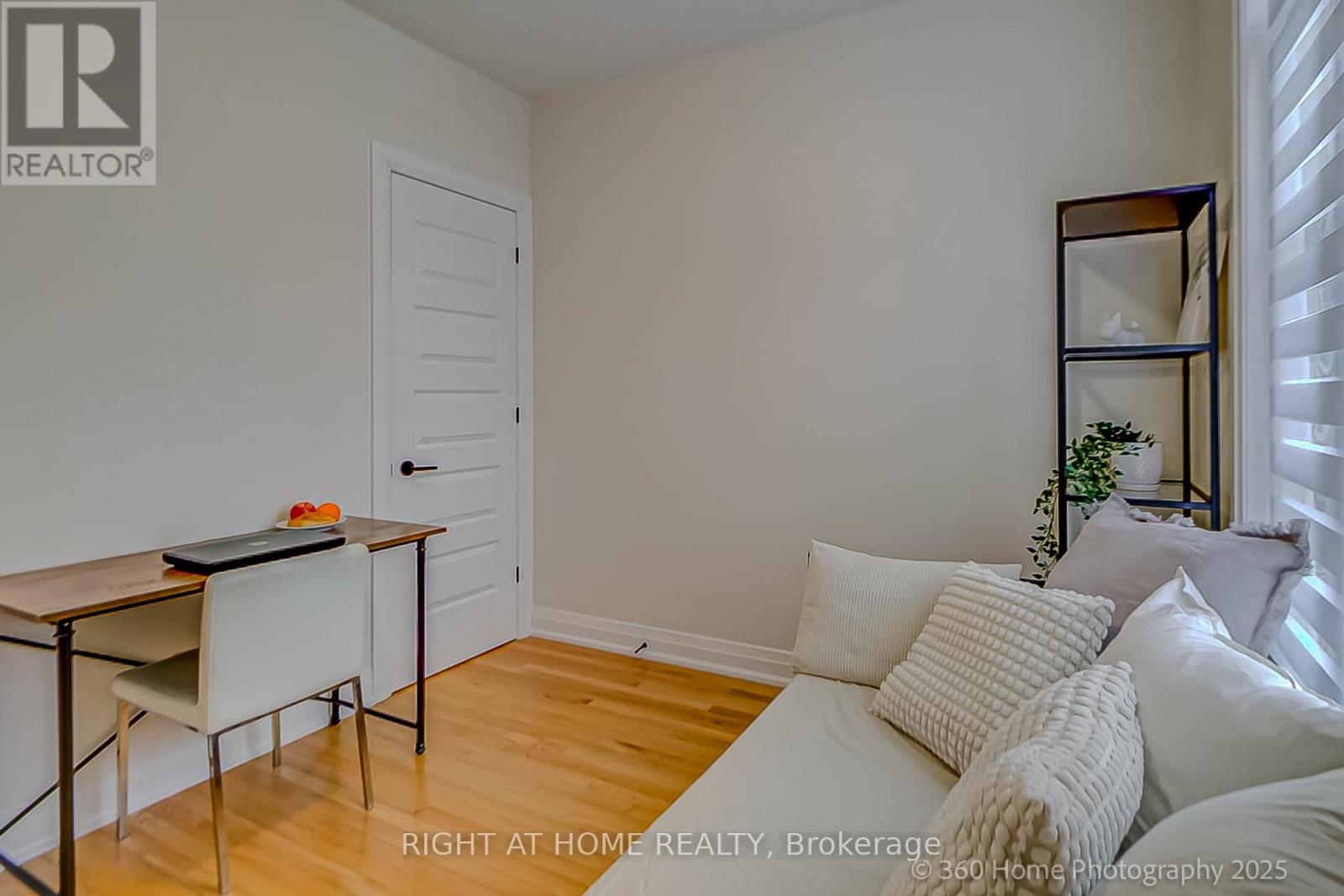 #31 8169 KIPLING AVENUE - 16