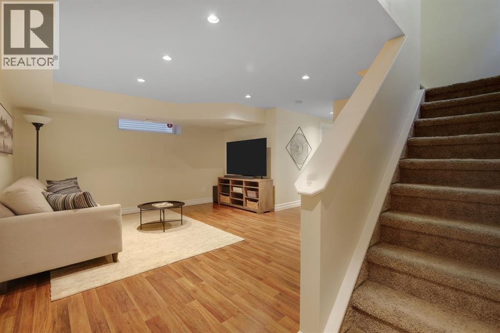 Lower Level Entertainment Room