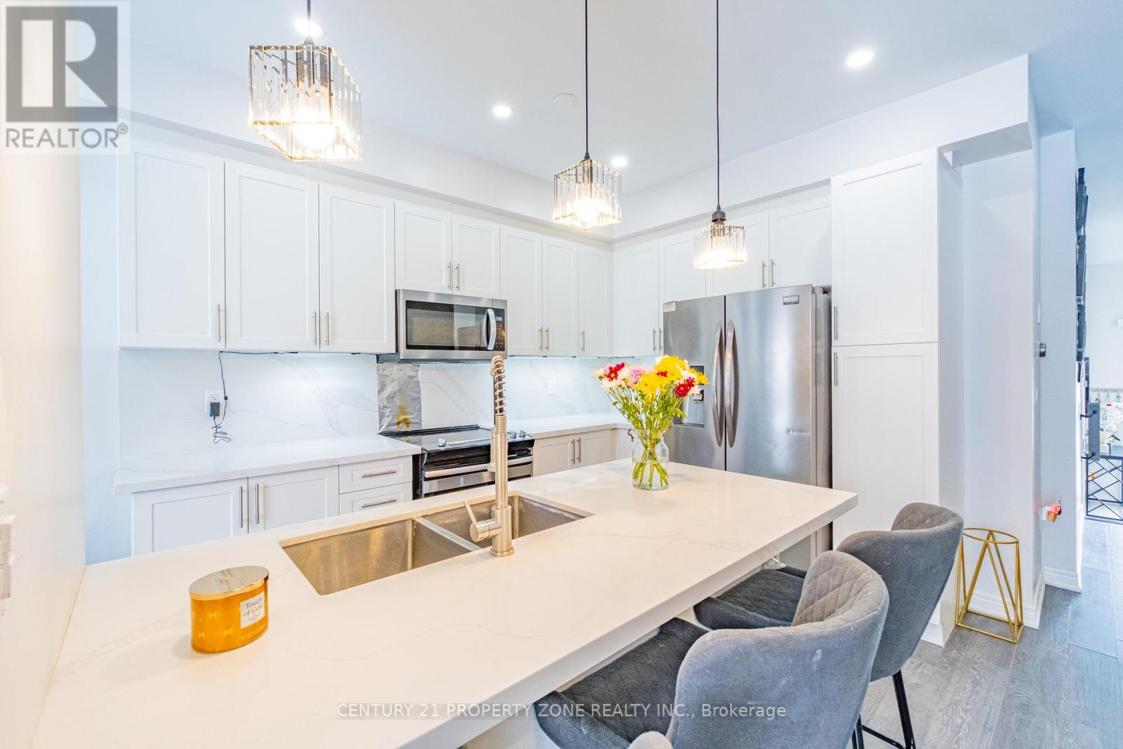 22 CHURCHLEA MEWS - 13