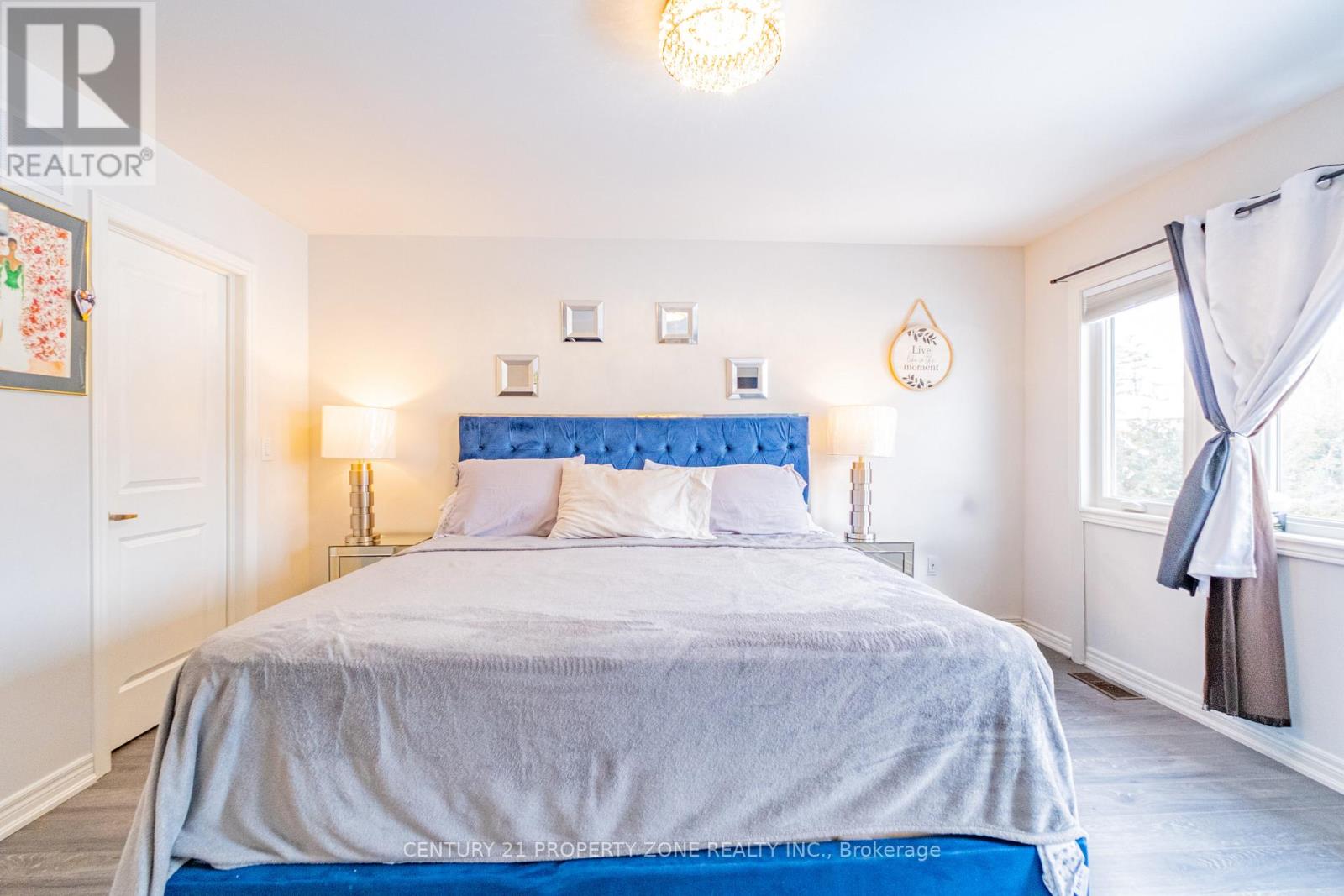 22 CHURCHLEA MEWS - 19