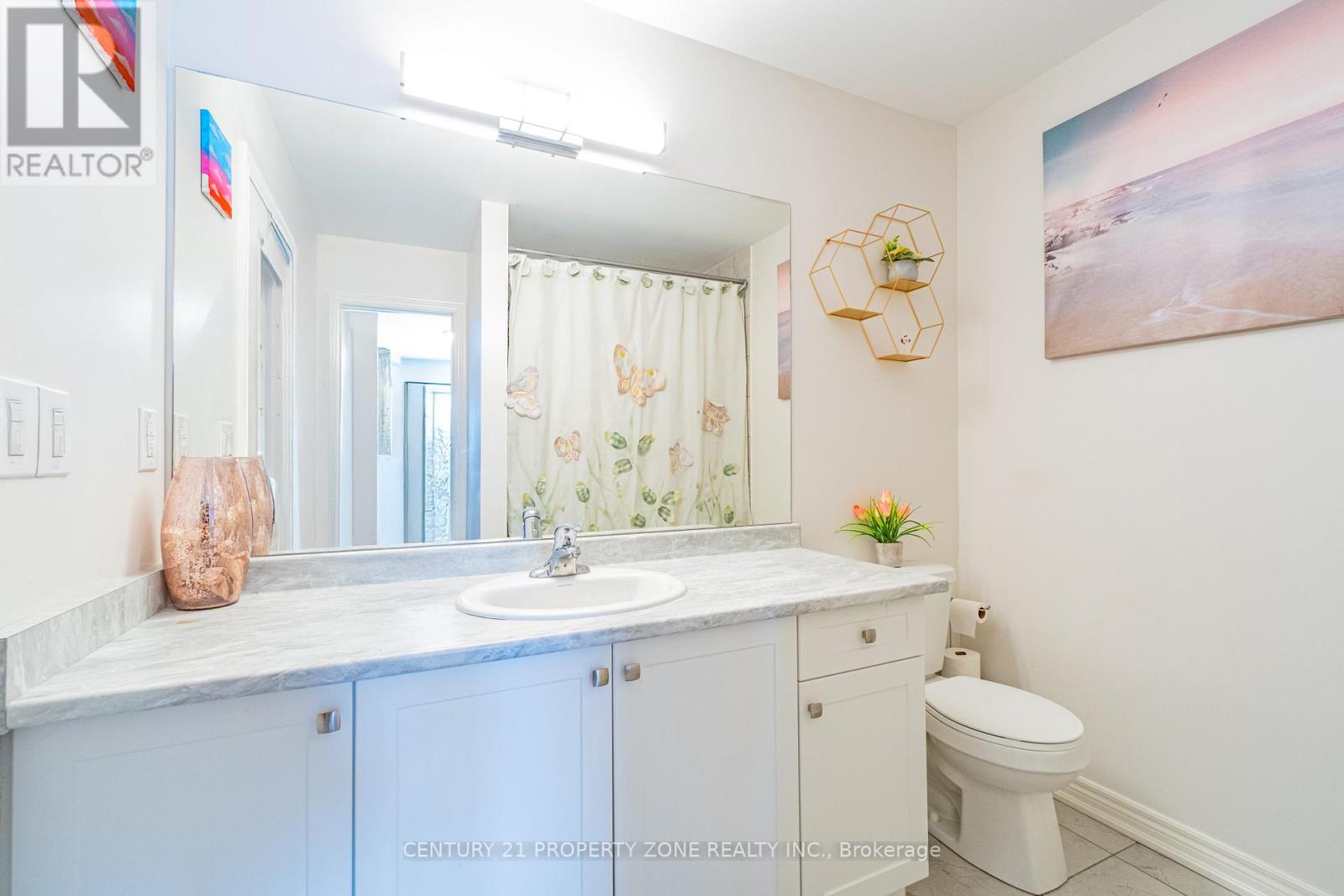 22 CHURCHLEA MEWS - 27