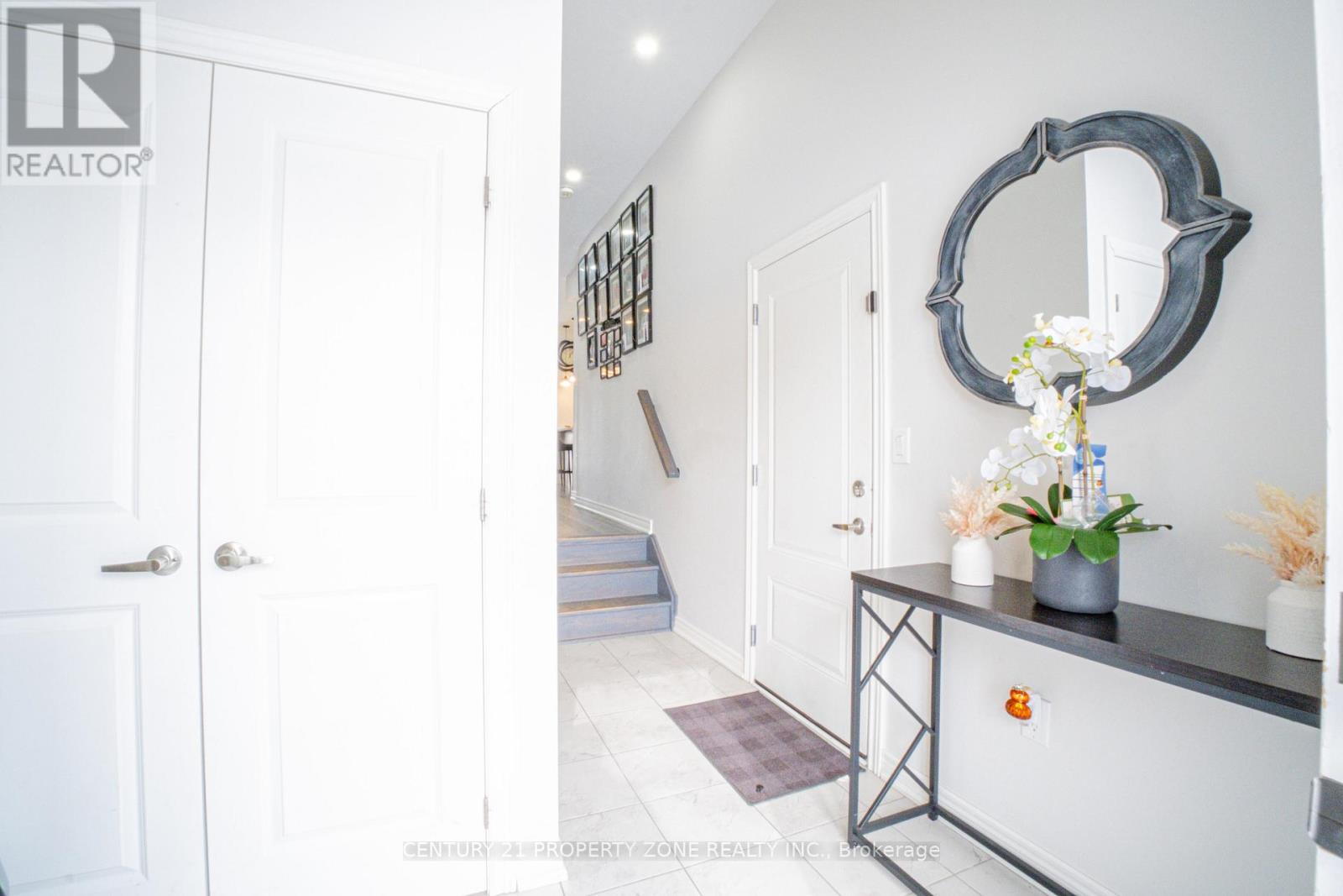 22 CHURCHLEA MEWS - 3