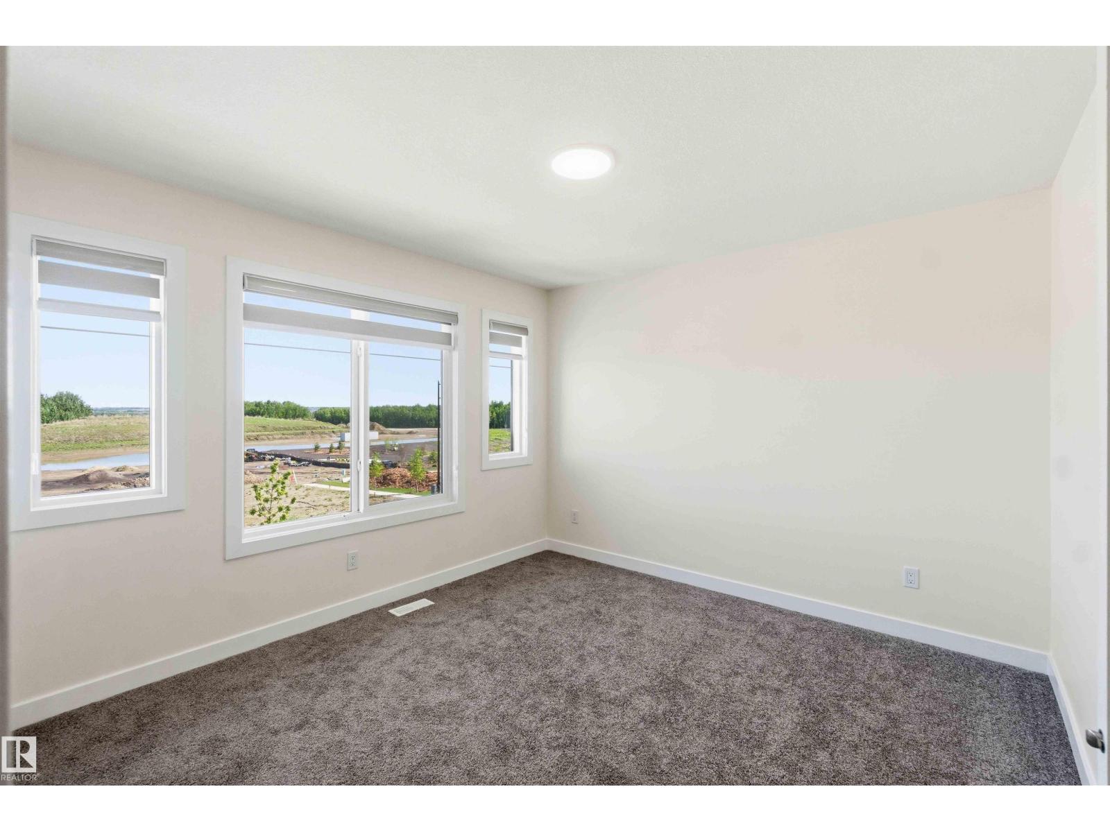 4582 WARBLER LO NW - 33