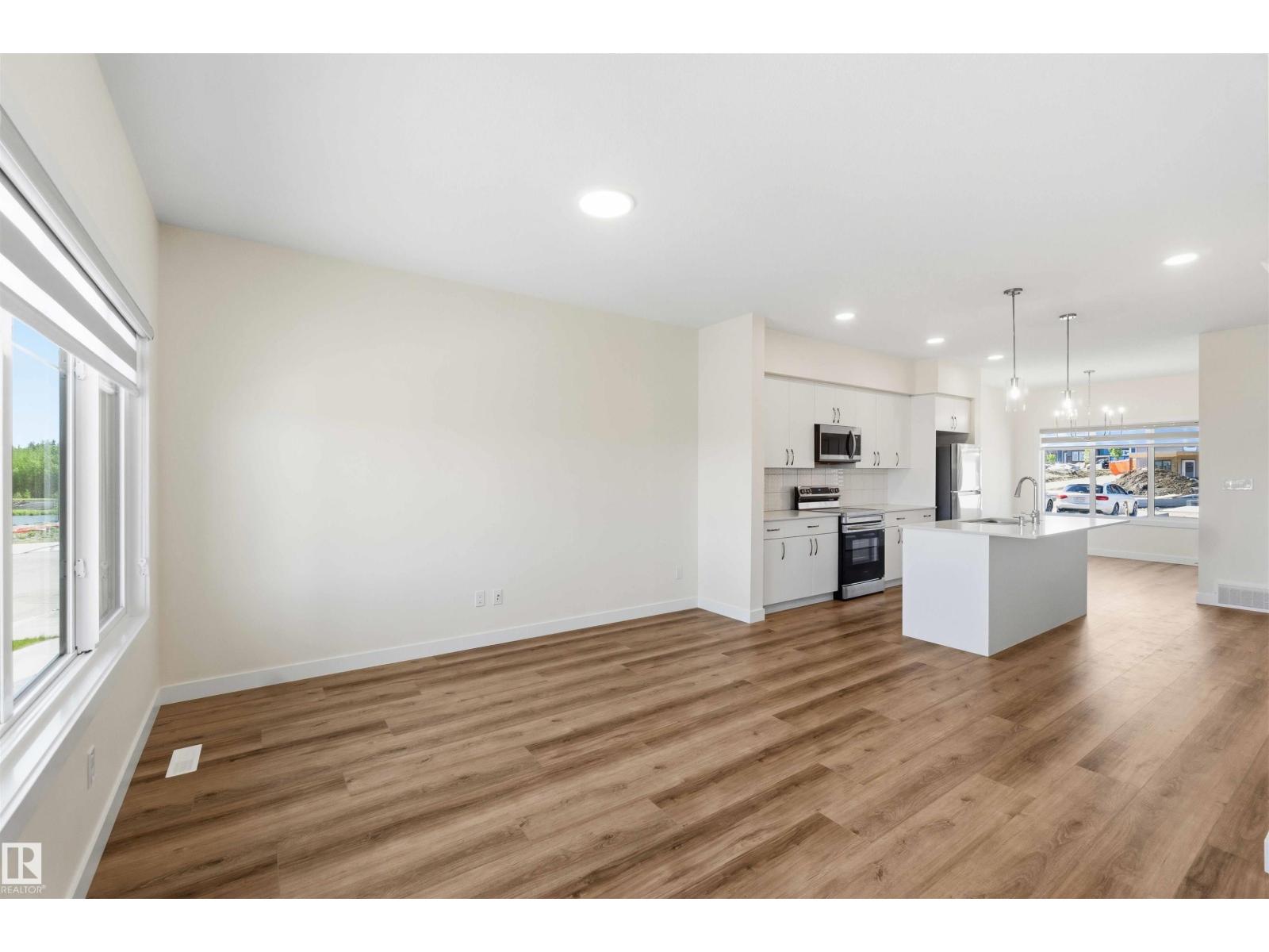 4582 WARBLER LO NW - 8