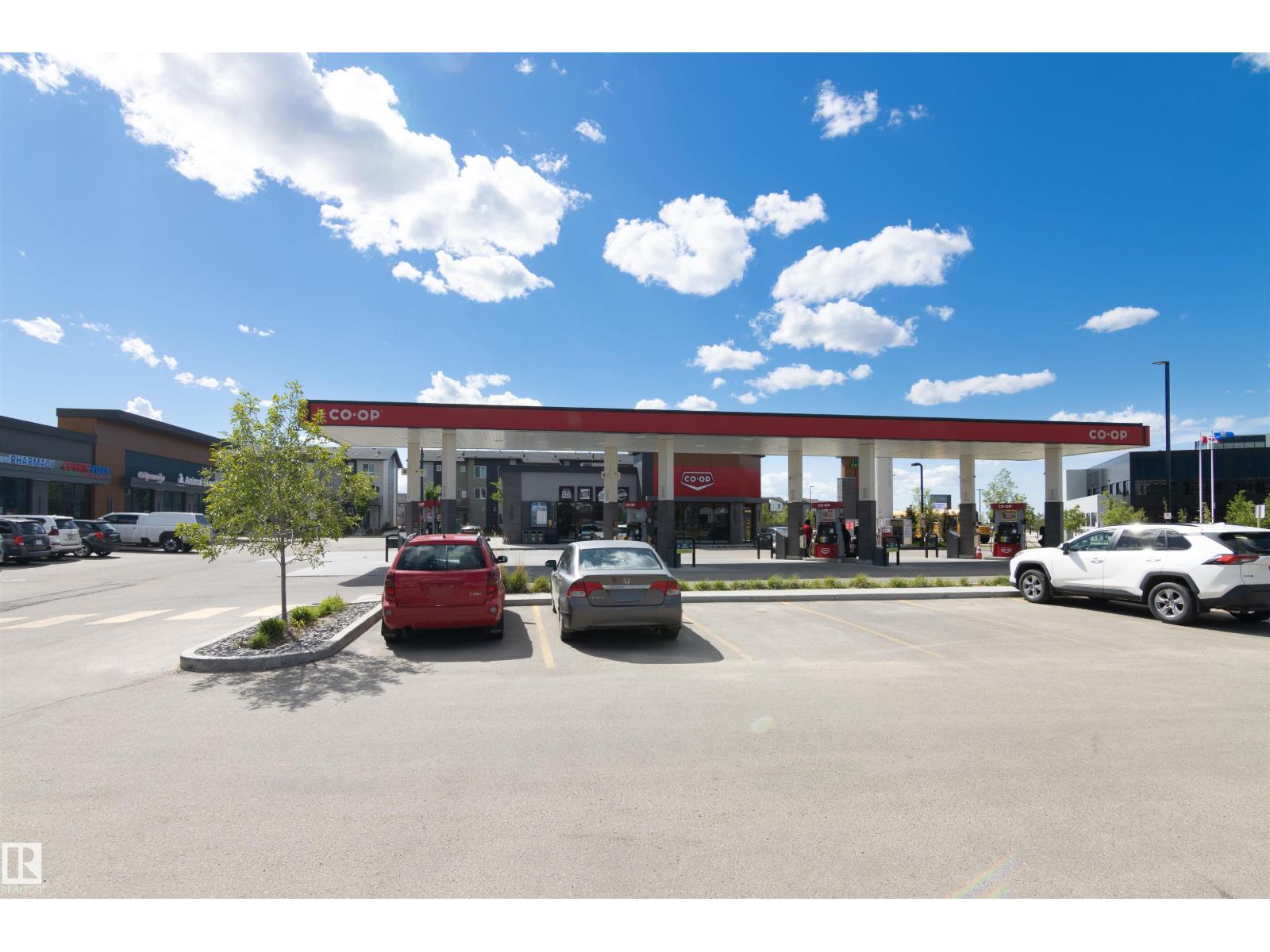 210 DESROCHERS BV SW — photo 42