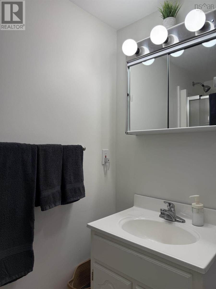 161 Harbour Heights Road - 36